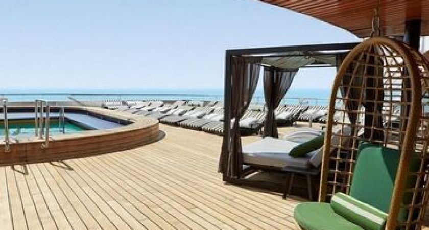 Celestyal Journey ve Qatar Havayolları ile 7 Gece 8 Gün Desert Days