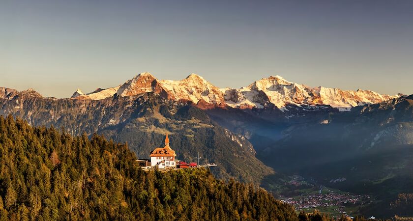 İzmir Çıkışlı Ramazan Bayramına Özel Tren ve Teleferik ile Alp Dağları Zirvesi & Alsace Colmar Turu