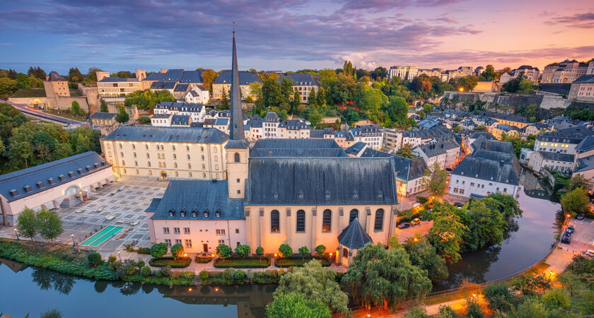 İzmir Çıkışlı Bayram ve Ara Tatile Özel Express Benelüks & Almanya & Fransa Turu