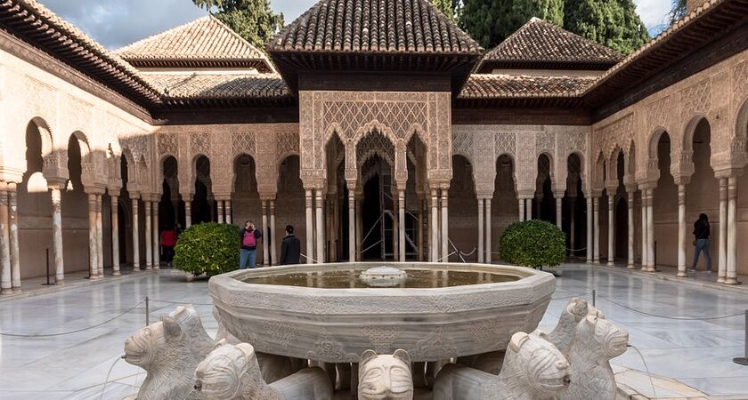 İzmir Çıkışlı Bayram ve Sezona Özel İspanya ve Endülüs & Portekiz Turu