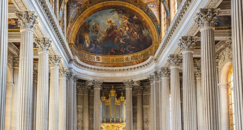 İzmir Çıkışlı Büyüleyici Paris ve İncileri Turu