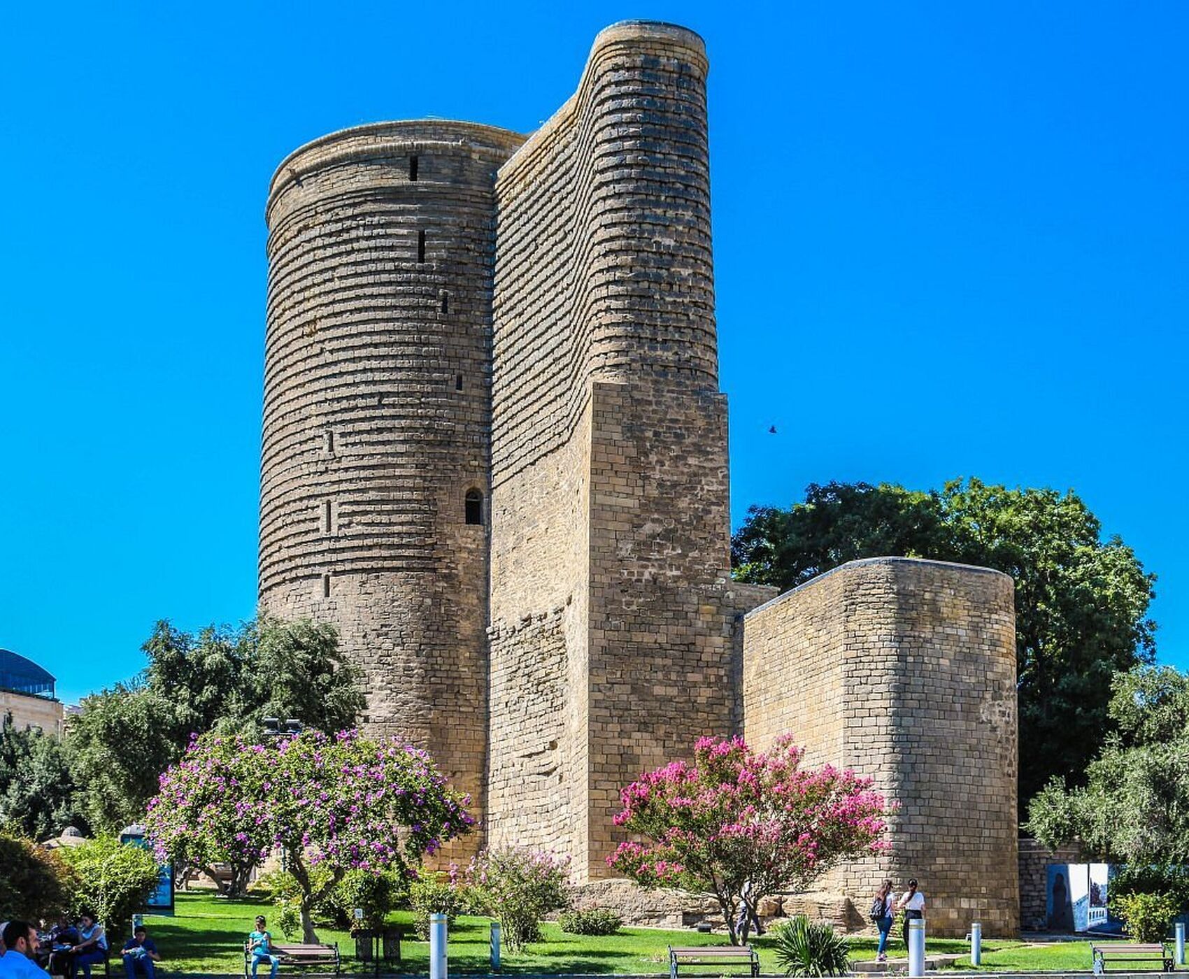 ANTALYA'DAN DİREKT UÇUŞLU BAKÜ  AZERBAYCAN