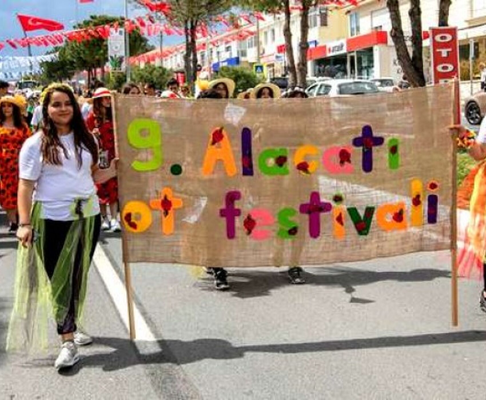 ALAÇATI OT FESTİVALİ
