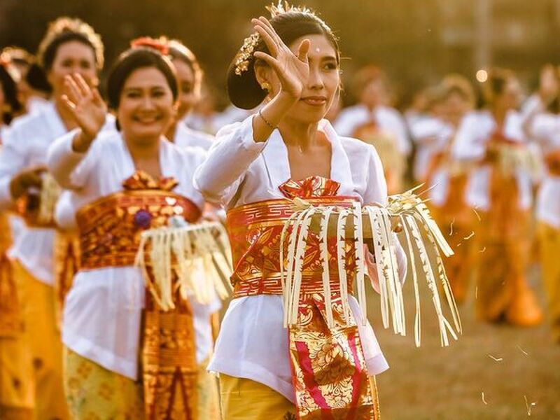 Dolu Dolu Kuala Lumpur & Singapur & Bali Turu Uzakdoğu Rotası